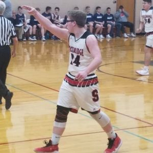 Meet your Posher, Aaron